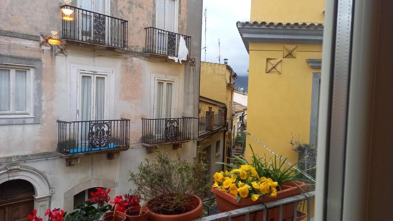 Appartamento La casa di Carmen Melfi Esterno foto